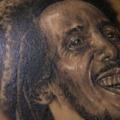 tatuaje Realista Bob Marley por Ryan Bernardino